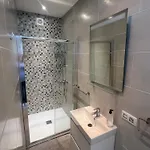 Casa Swn-y-mor, Two Bedroom With Private Pool Apartment