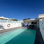 Apartment Casa Swn-y-mor, Two Bedroom With Private Pool