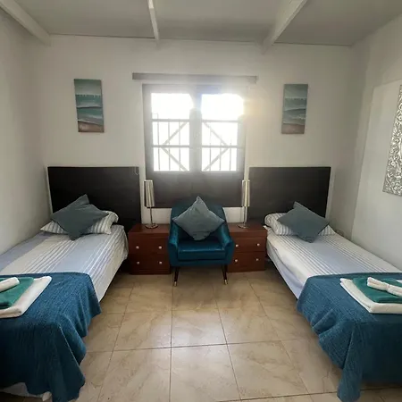 Apartment Casa Swn-y-mor, Two Bedroom With Private Pool *