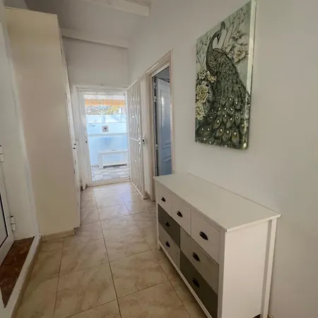 Casa Swn-y-mor, Two Bedroom With Private Pool Apartment