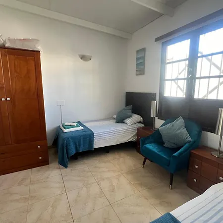 Casa Swn-y-mor, Two Bedroom With Private Pool Apartment Costa Teguise